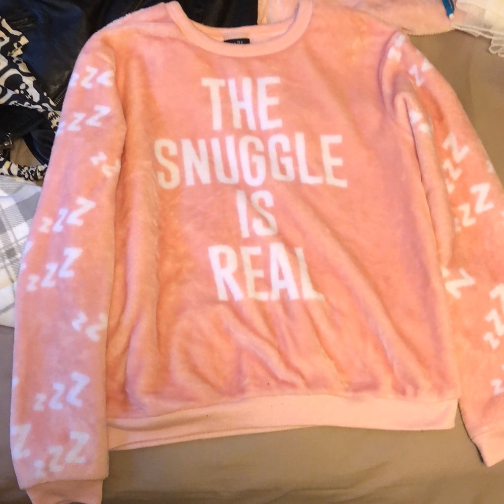 🌸Kawaii snuggle sweater🌸 SOLD